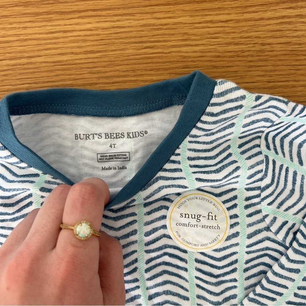 NEW [Burt’s Bees Kids] Organic Cotton Pajama Top Watercolor Chevron - Picture 2 of 6